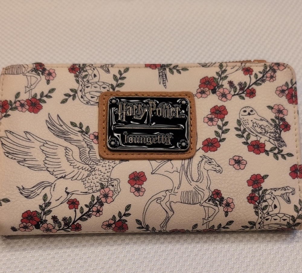 Loungefly Harry Potter Floral Cream Zip Wallet with Red & Pink Accents